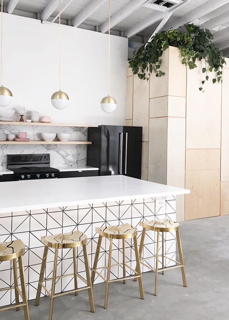 Modern Kitchen Decor With High Fashion Home Anne Sage