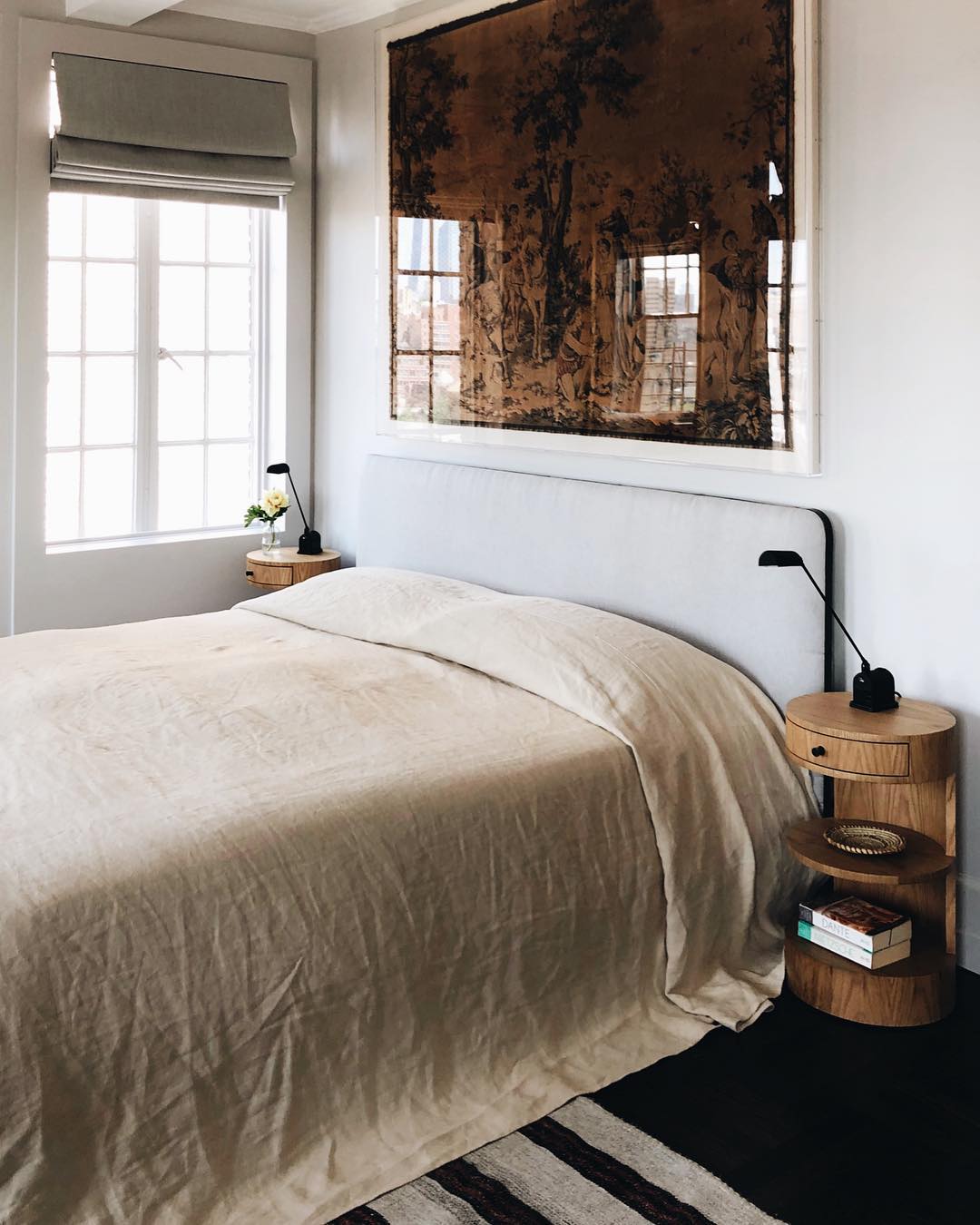 global inspired minimalist bedroom 