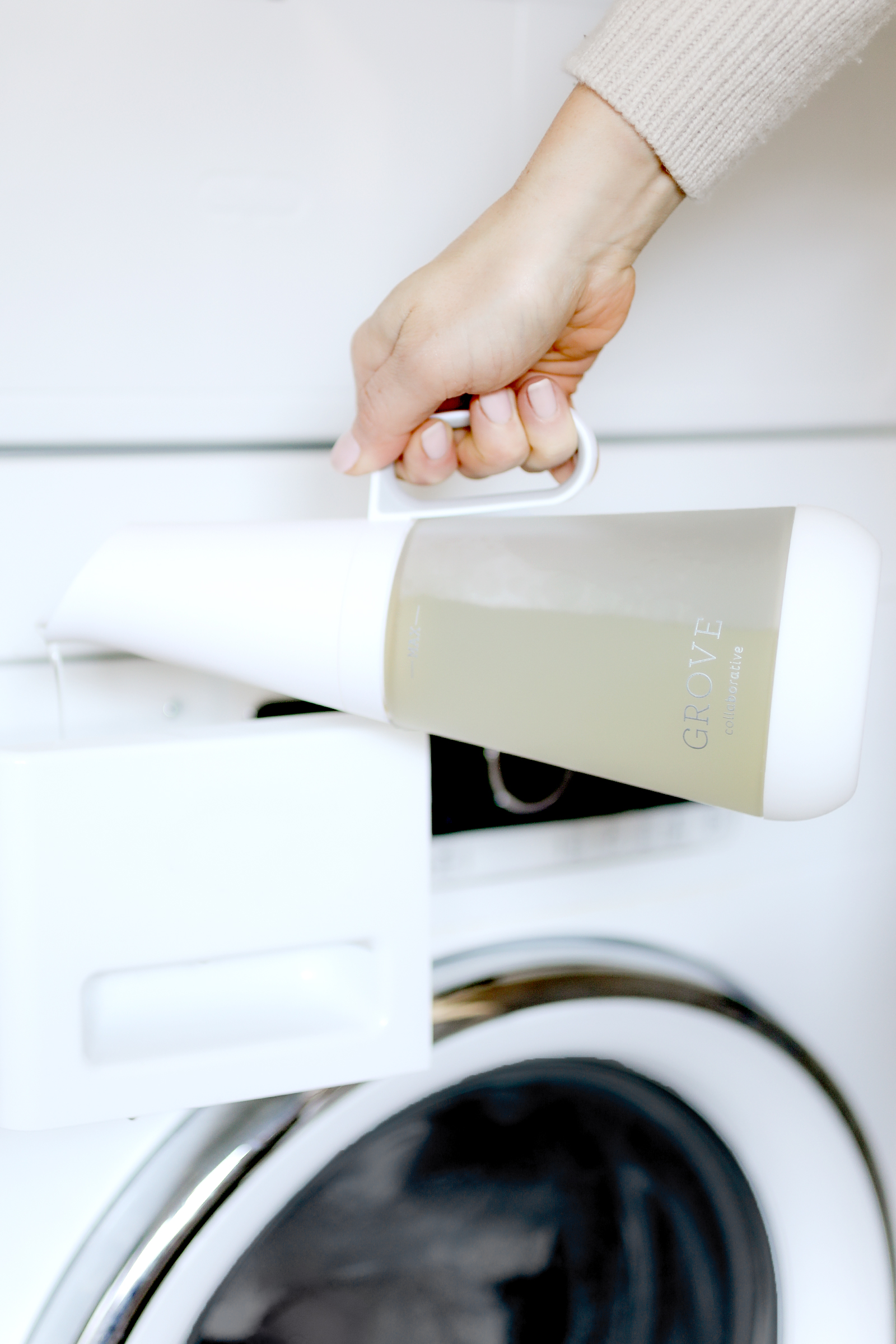 laundry detergent dispenser